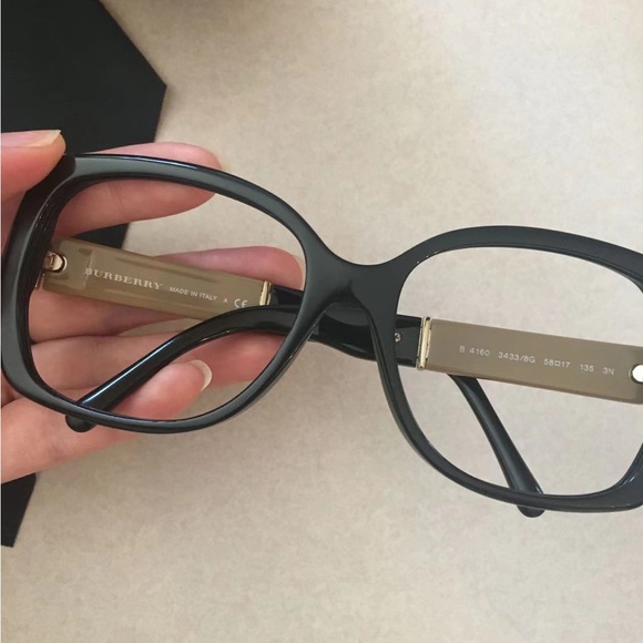 Burberry Frame and case - Picture 3 of 12